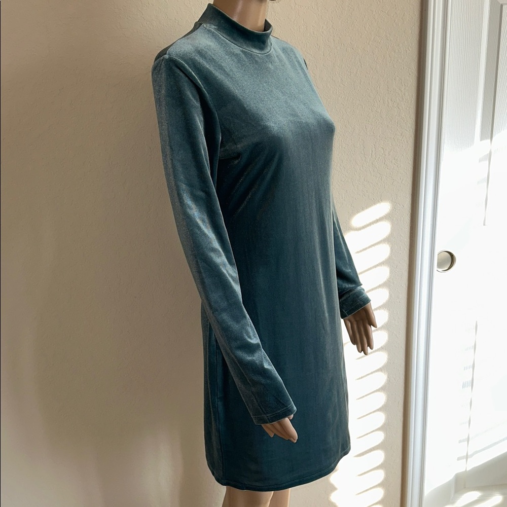 H&M Teal Long Sleeve Dress - Picture 6 of 16